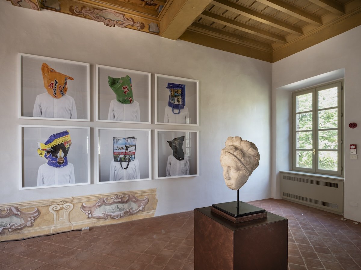 Edson Chagas, Apalazzogallery_Sculptor of the 2nd century, Alessandra Di Castro_Panorama Monferrato 2024_Palazzo Callori_Vignale_Courtesy Italics. Photo © Cosmo Laera_2