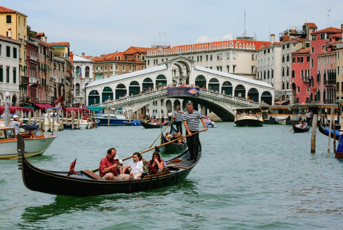 rialto_venice_gondola_rialto_bridge_venezia_italy_canale_grande-716586